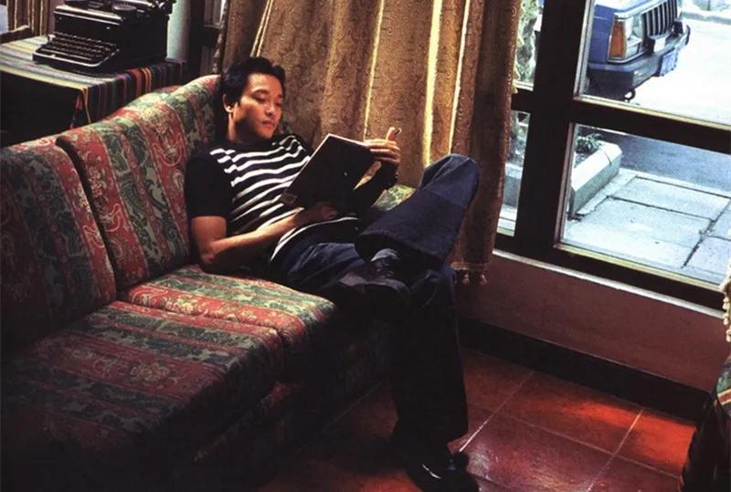 张国荣虚荣感,张国荣性格自信