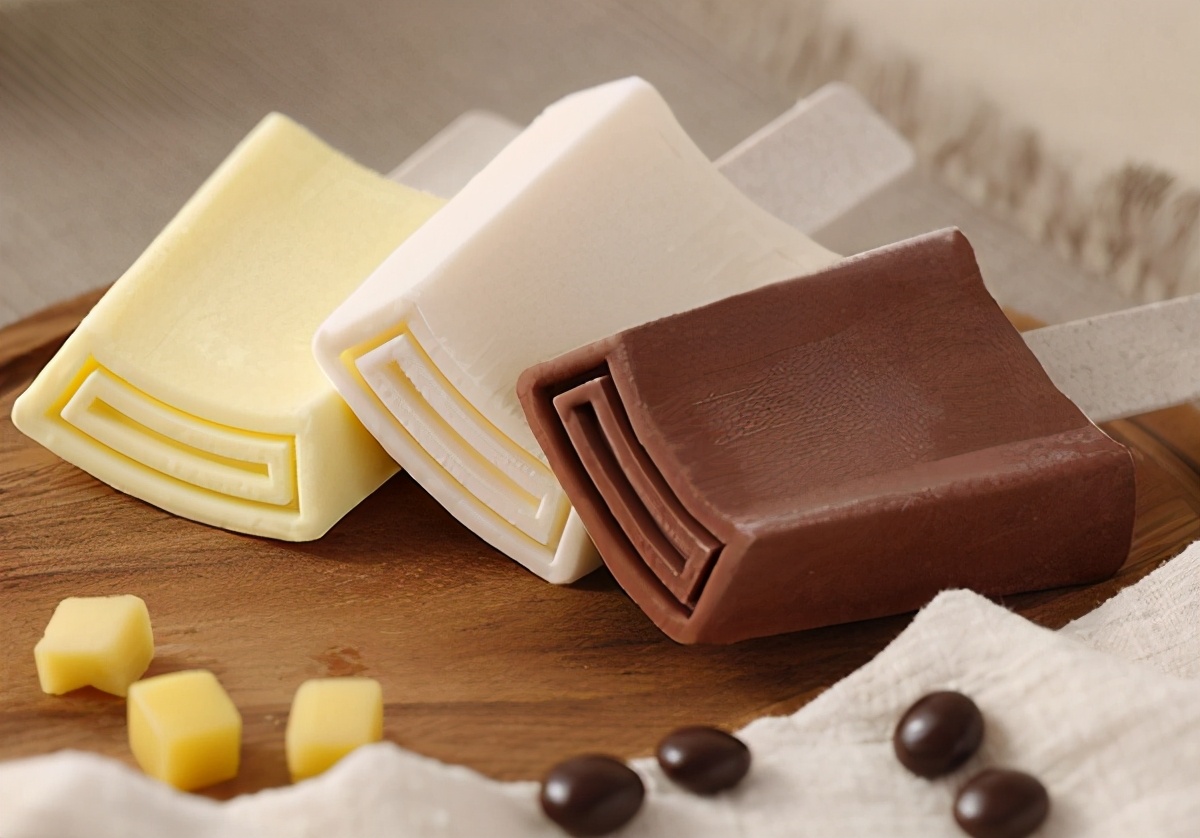 钟薛高雪糕为虚假宣传致歉特级红提实为散装葡萄干