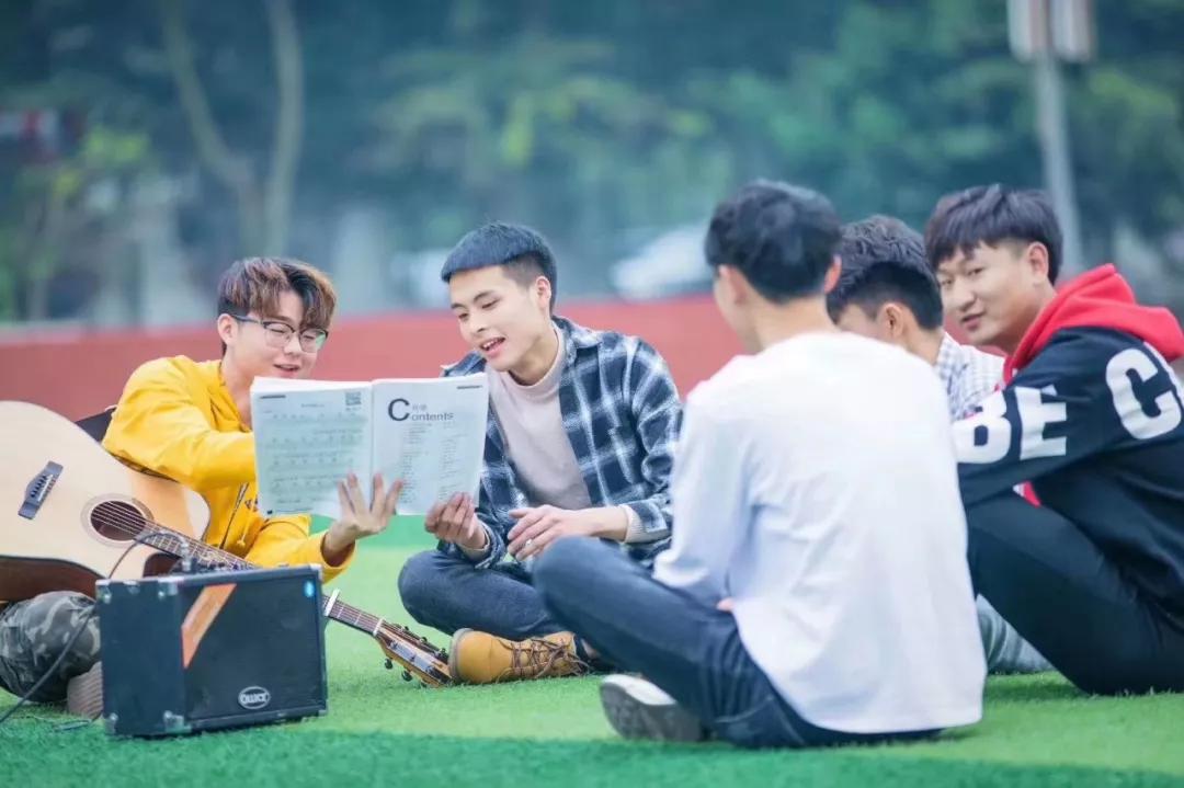 单招学校推荐四川成都,成都凭实力进入新一线城市之首吗