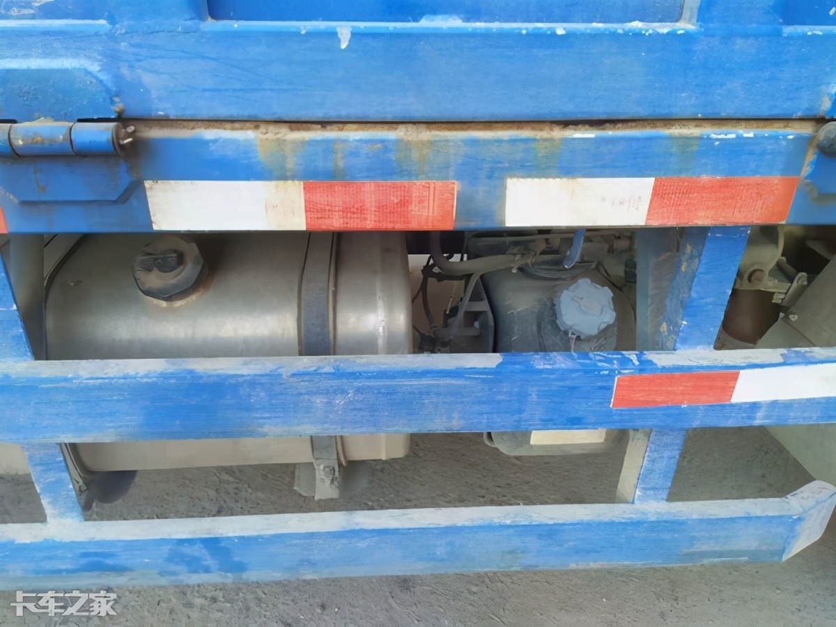 农民好帮手山地运输车,江淮骏铃工程自卸车二手价格