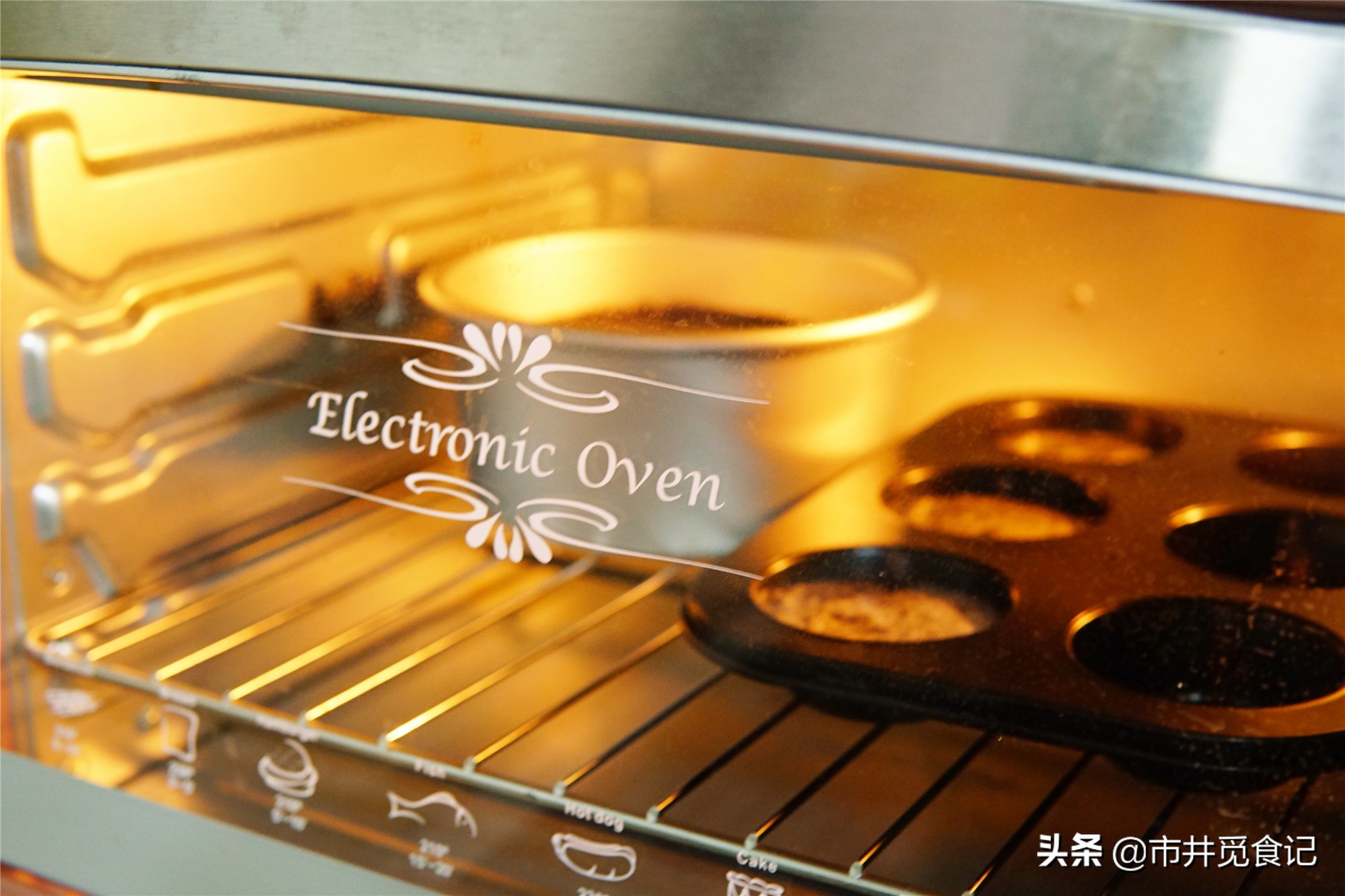 愚人节吃甜品,愚人节吃炸酱面