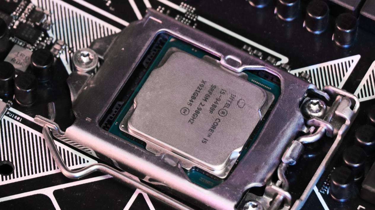 z370装机过程,z370主板能插几块硬盘