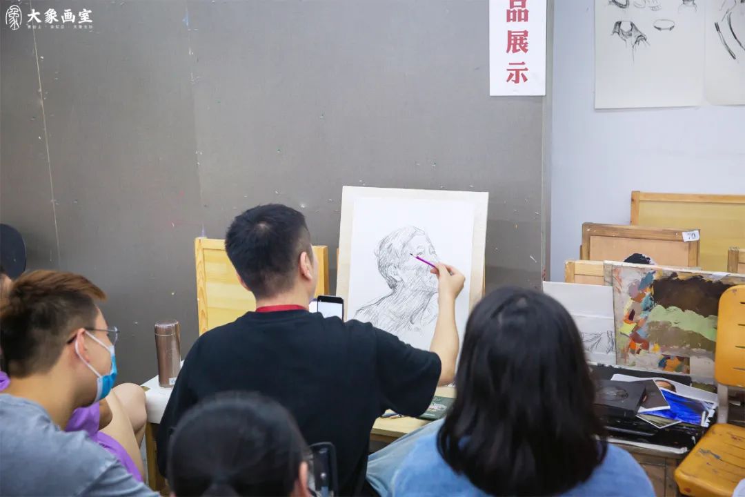 杭州画室｜章鱼老师魅力展示高质量范画现场（附高产私密作品）