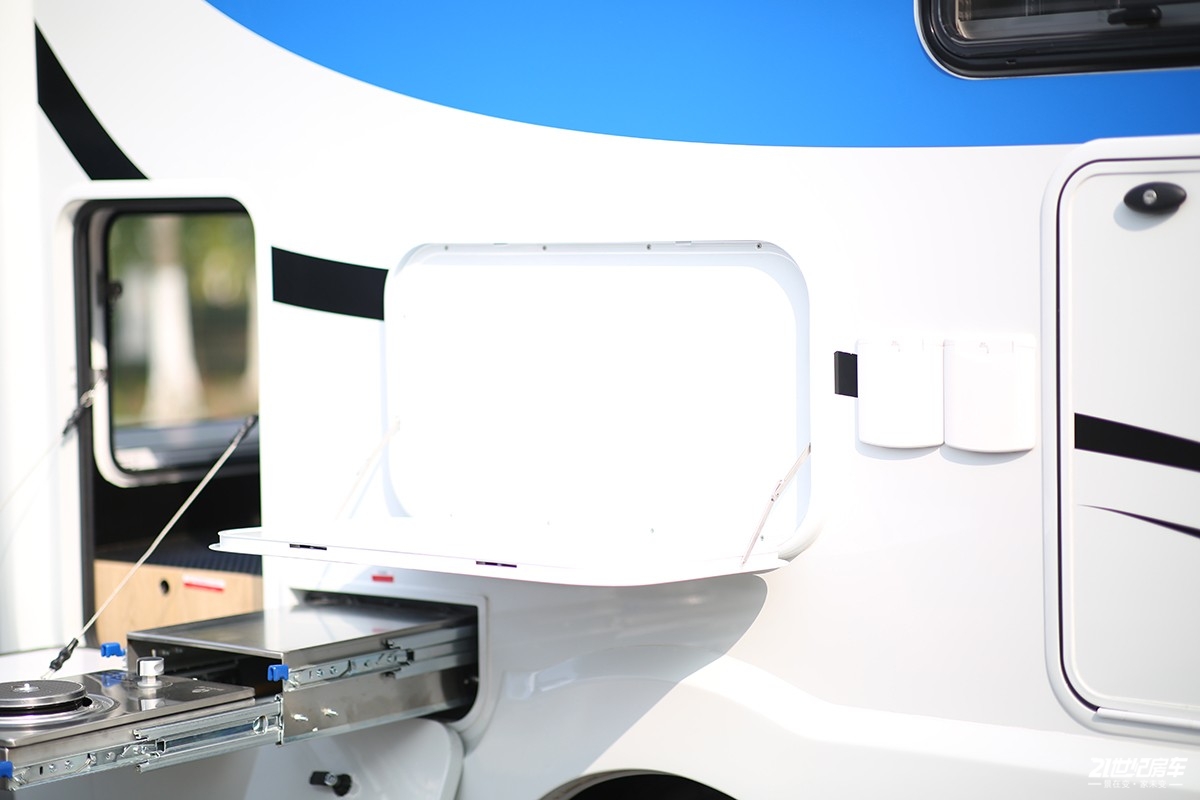 定价超百万的国产车,戴德e途promax房车228万