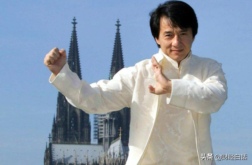 对抗秃头“钱景”大：富豪花30万植发，巨头力捧“生发药”