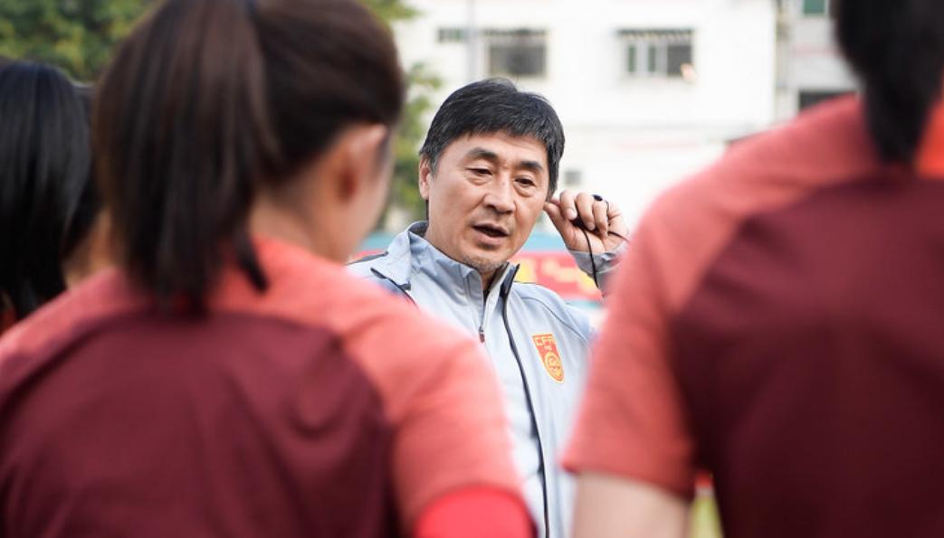 王霜说中国女足,王霜霸气