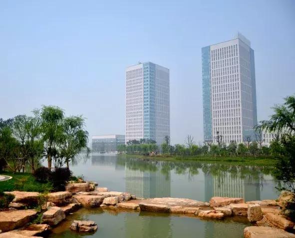 镇江新区转型,江苏推动经济社会发展新举措