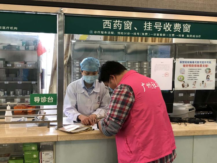 疫不容辞助力社区防疫,疫不容辞冲一线周到服务暖人心