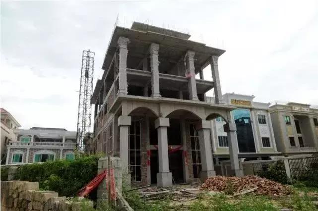 广东“教父”地下王国覆灭,*毒冰**产量占全国三分之一……