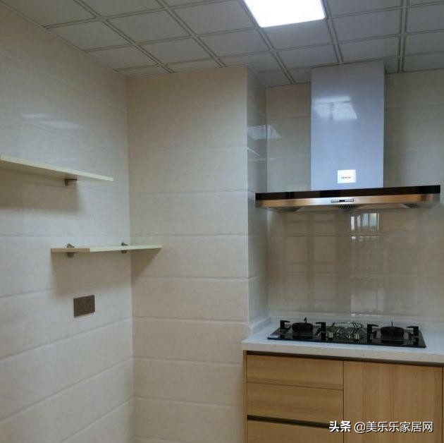 17万不吊顶装修效果图,120平装修客厅不吊顶