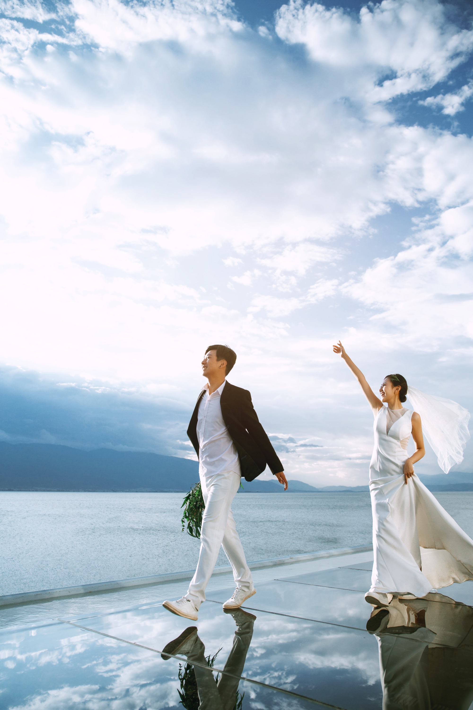 大理旅拍婚纱照摄影基地,大理洱海旅拍婚纱照价格