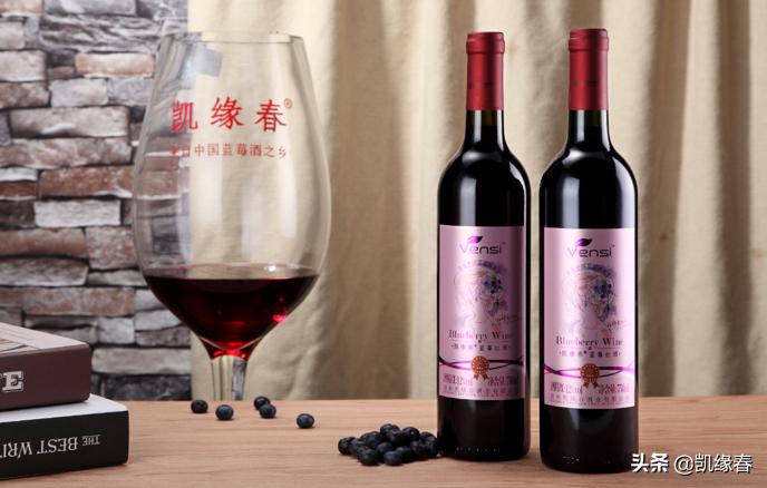 活动继续满200送200,活动充值1000送1000再返1000