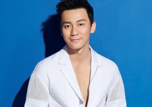 李晨和范丞丞私下联系吗,李晨和洪金宝的关系