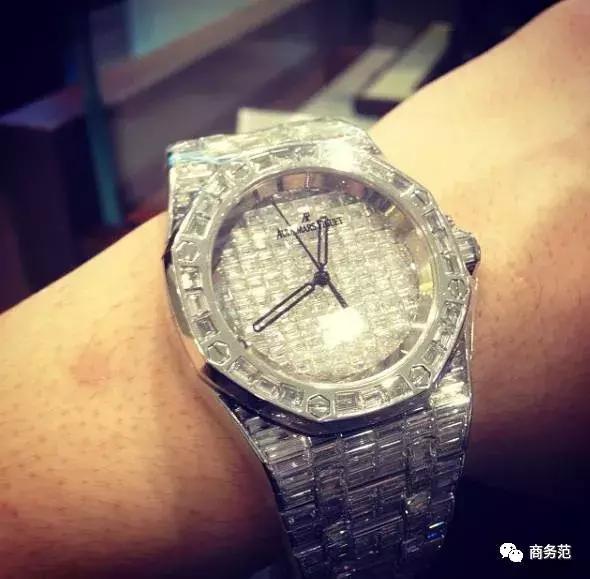 男明星戴什么表,哪个明星戴一亿多的手表