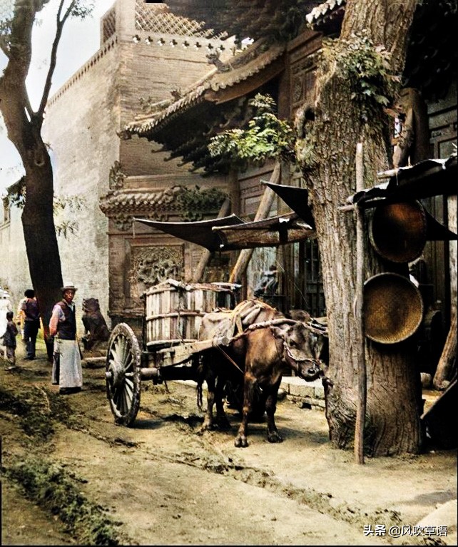100多年前老北京人们日常生活情景,100多年前的北京