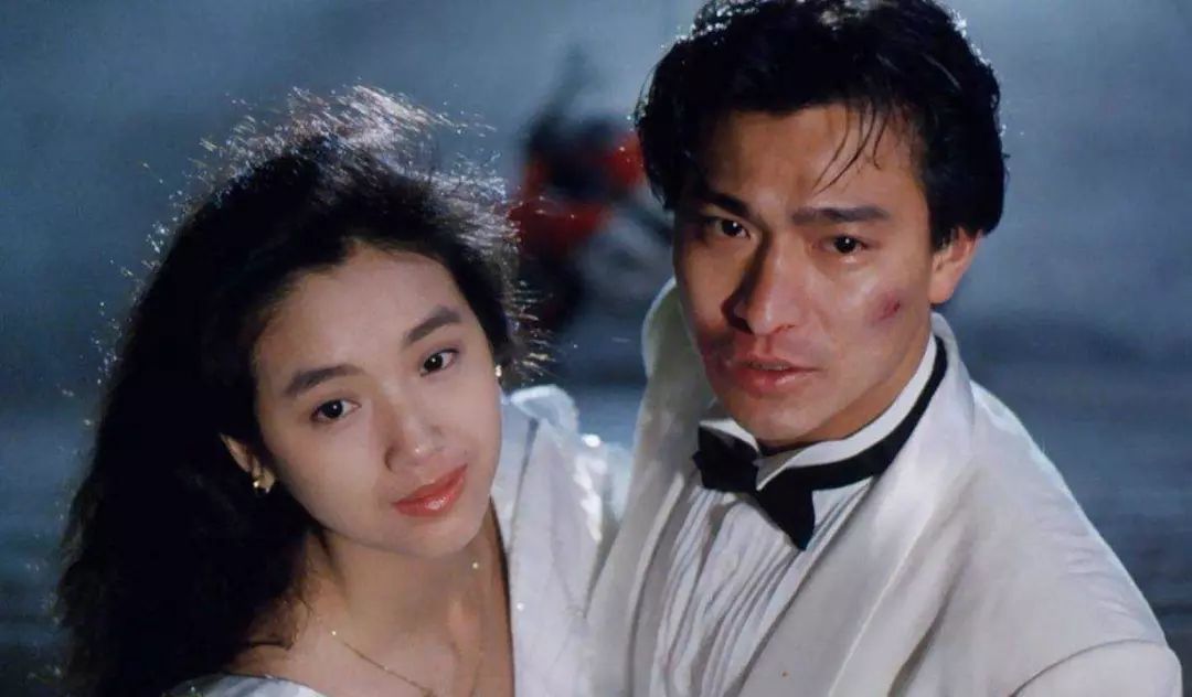 那些让人沉默又泪崩的爱情故事,那些催人泪下的爱情故事