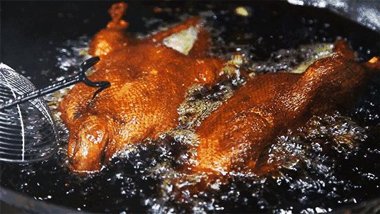 成都附近哪里可以找到美食,成都近郊古镇美食攻略