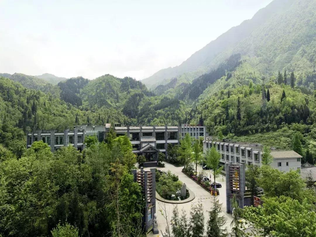 峨眉山山脚住宿推荐民宿,峨眉山住宿攻略性价比高