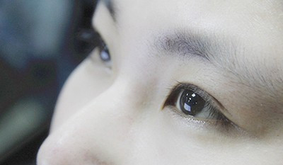 双眼皮有几种做法呢,双眼皮贴有几种玩法