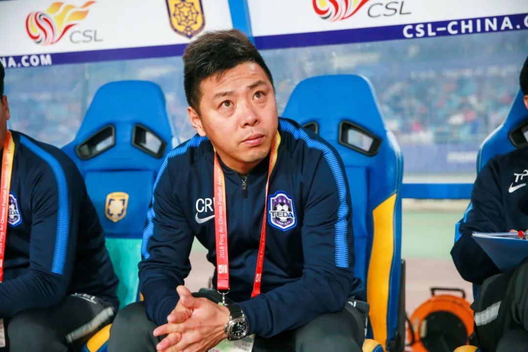 前国足队长被冲看台,前国足队长爆料