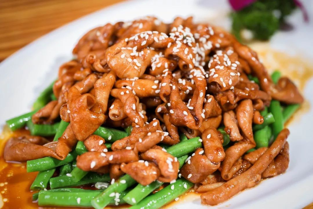 大件夹抵食!南海这家食鹅名店,赢得大批食客的一致好评