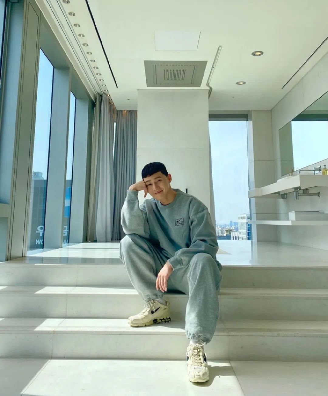 OFFWAY-很潮泫雅都在穿的Stussy，你却看不上？