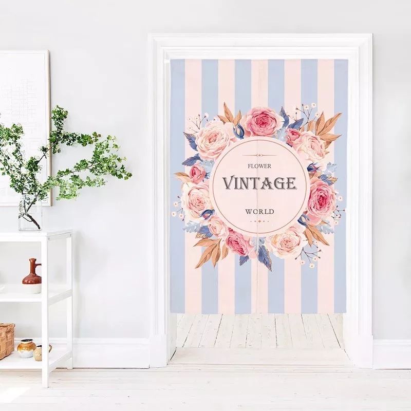 入户门正对卫生间门挂珠帘有用吗,入户门正对卫生间门怎么挂葫芦