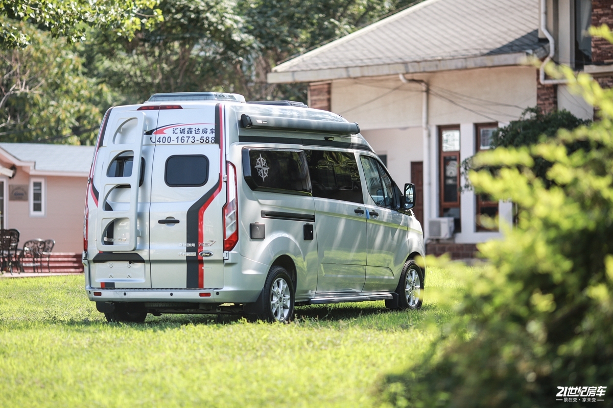 19江铃福特全顺多少钱,19.98万新全顺房车价格