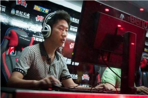 包揽全民杯所有冠军，QUQU实力还被质疑？官方实锤对手是代打队