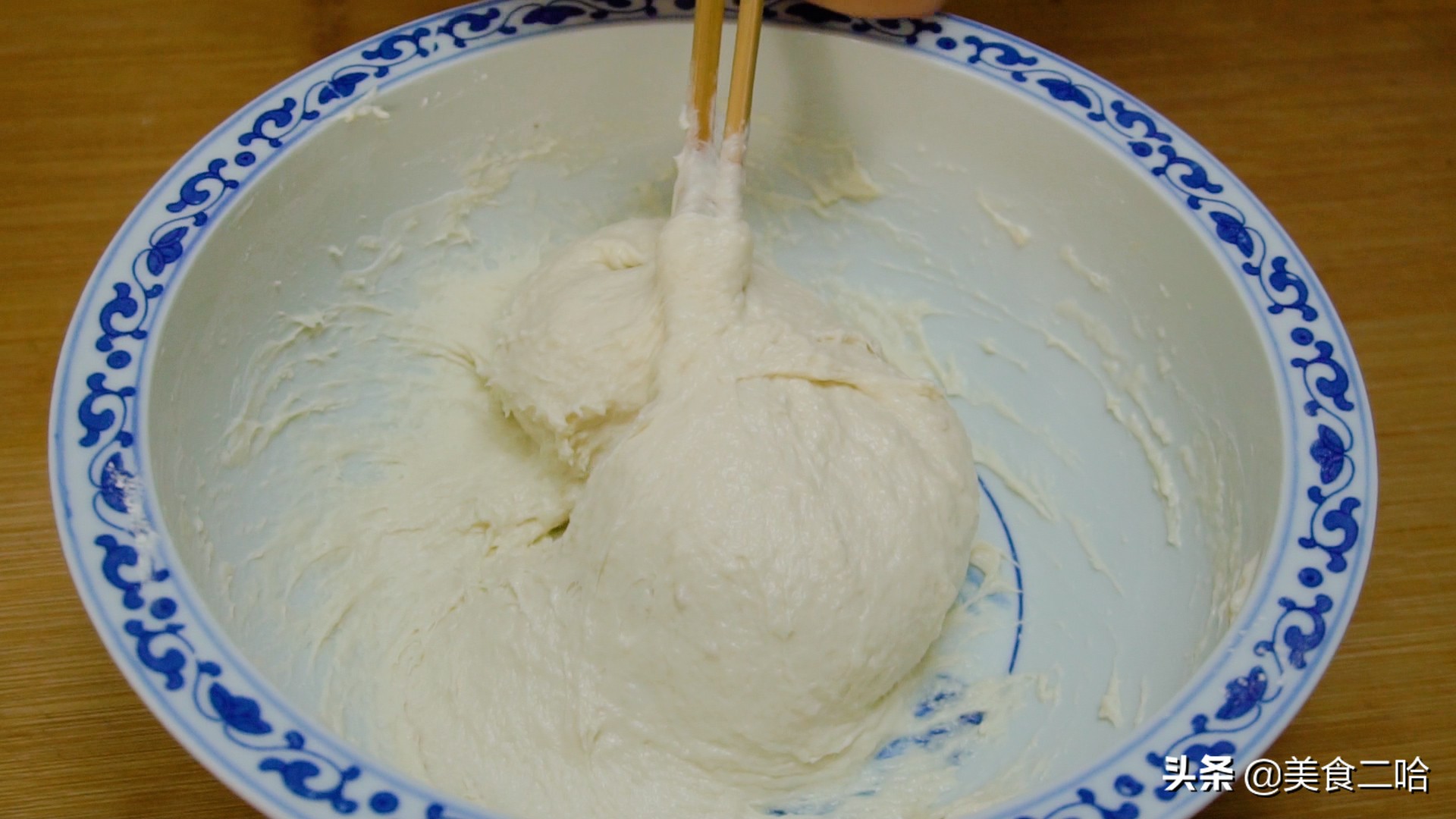 葱花饼怎么做又松又软凉了不硬,家常葱花饼柔软筋道凉了也不硬