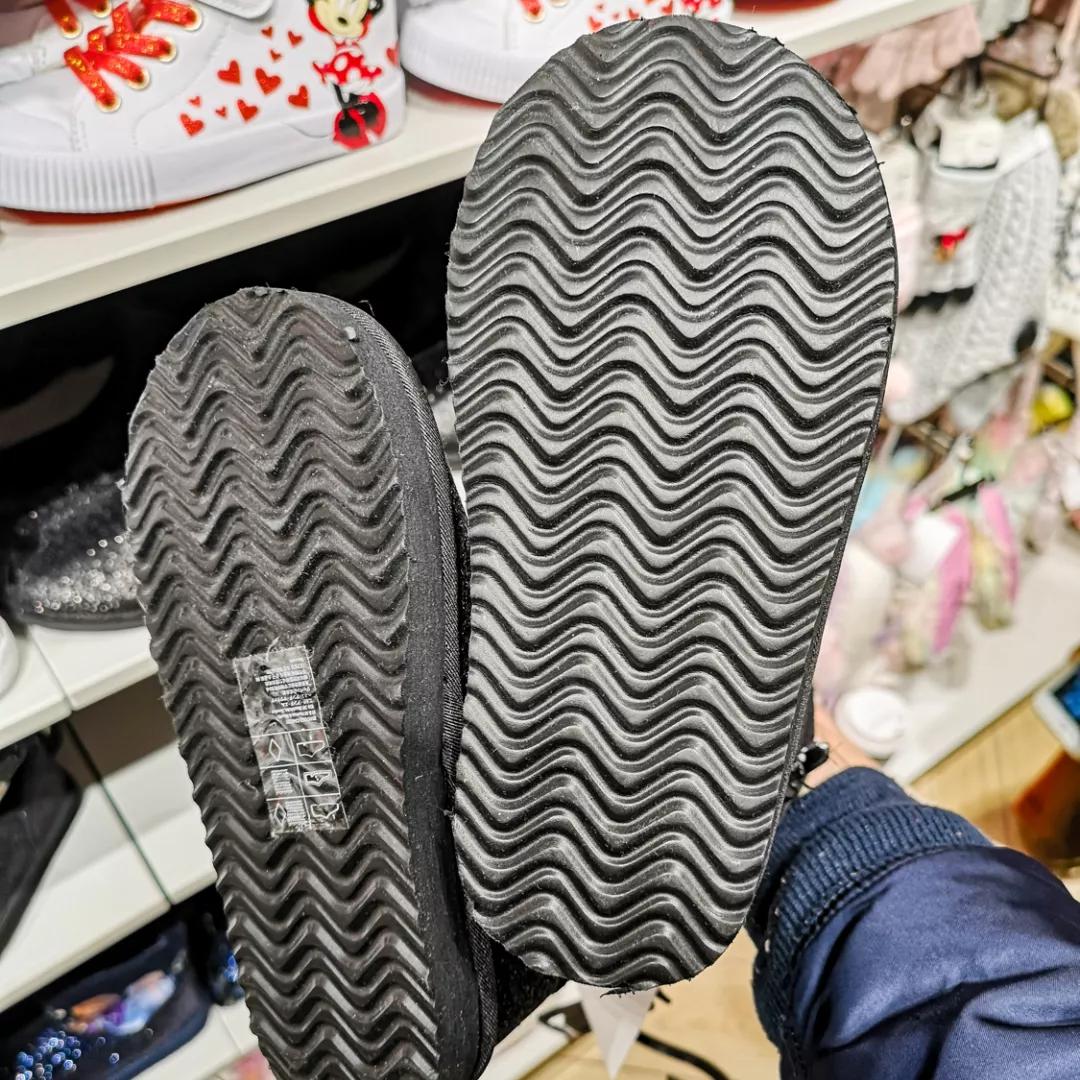 儿童滑雪场滑雪必备,儿童滑雪小白必备攻略收藏起来吧