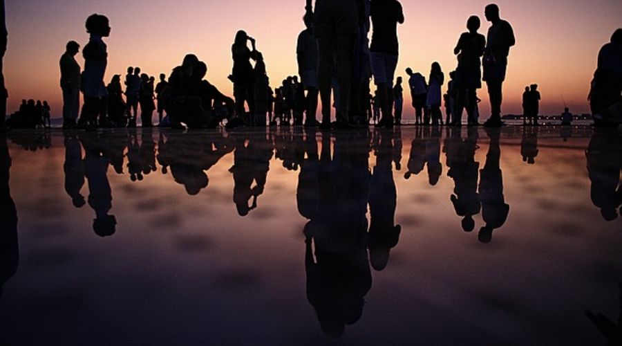 在长沙月薪1万的工作是什么样的,长沙什么工作可以月入过万