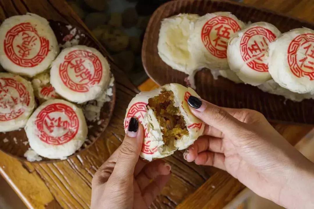 天津特色小吃被称为津门三绝 (天津风味小吃中的三绝之一)