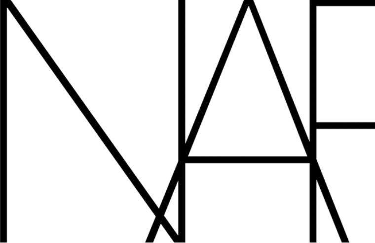 唇欲动美妆教程,唇欲口红ysl