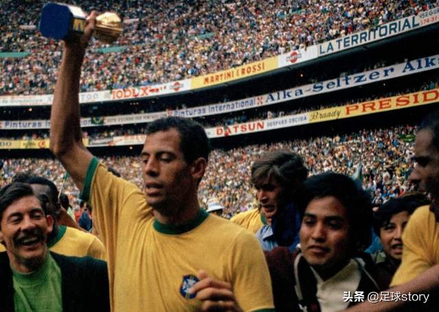 巴西足球历史最佳阵容,了解巴西基本知识