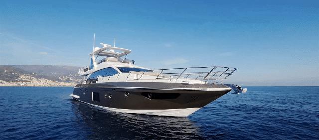 c罗欧洲杯后度假,足球巨星C罗抵达深圳