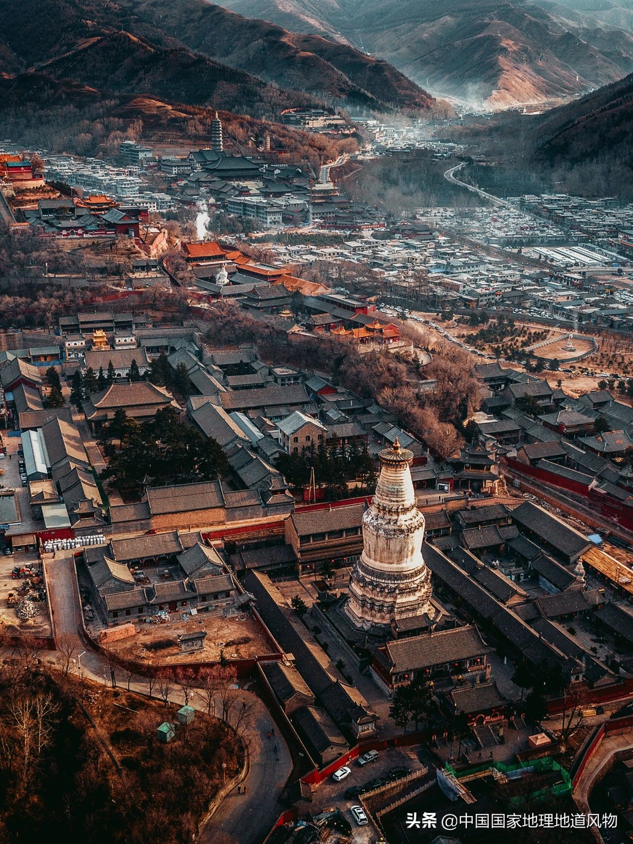 雁门关和五台山离忻州市区多远,真实的忻州五台山
