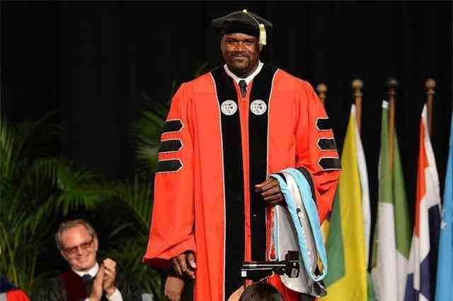 盘点nba最强壮的球员奥尼尔上榜,奥尼尔高材生