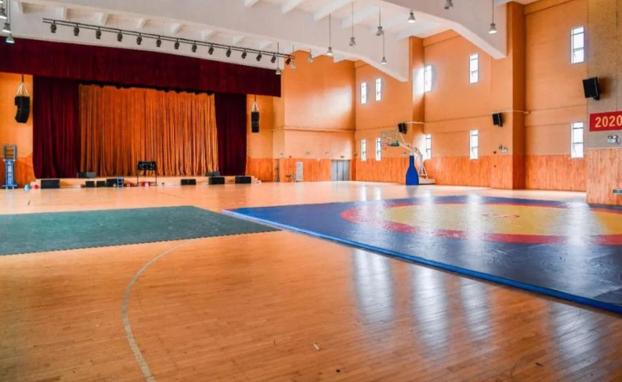 长岭居小学升初中,长岭居小学在黄埔区的排名