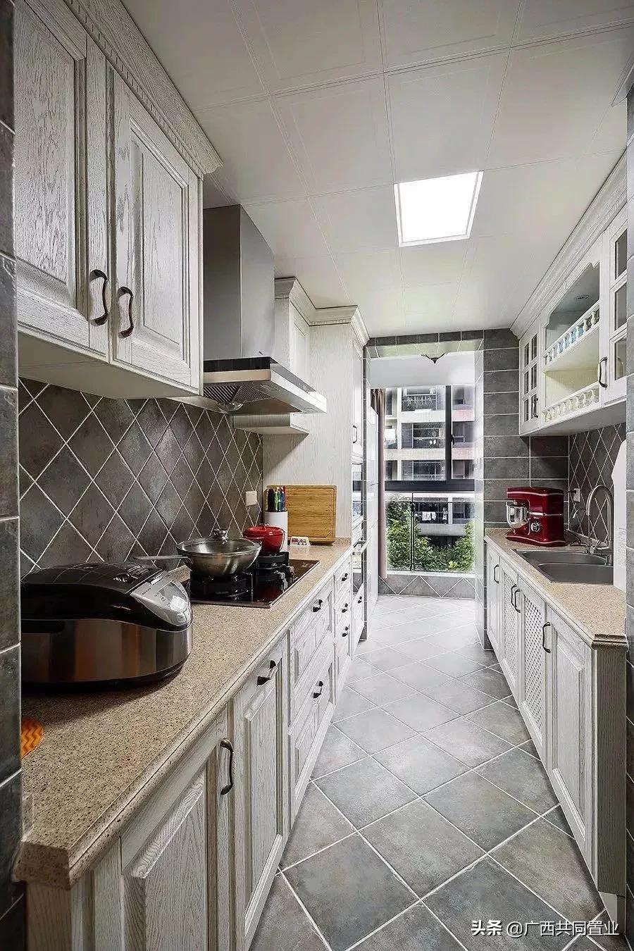 鎴戝湪鍗楀畞绛変綘瑙嗛,鎴戝湪鍗楀畞绛変綘鍘熺増