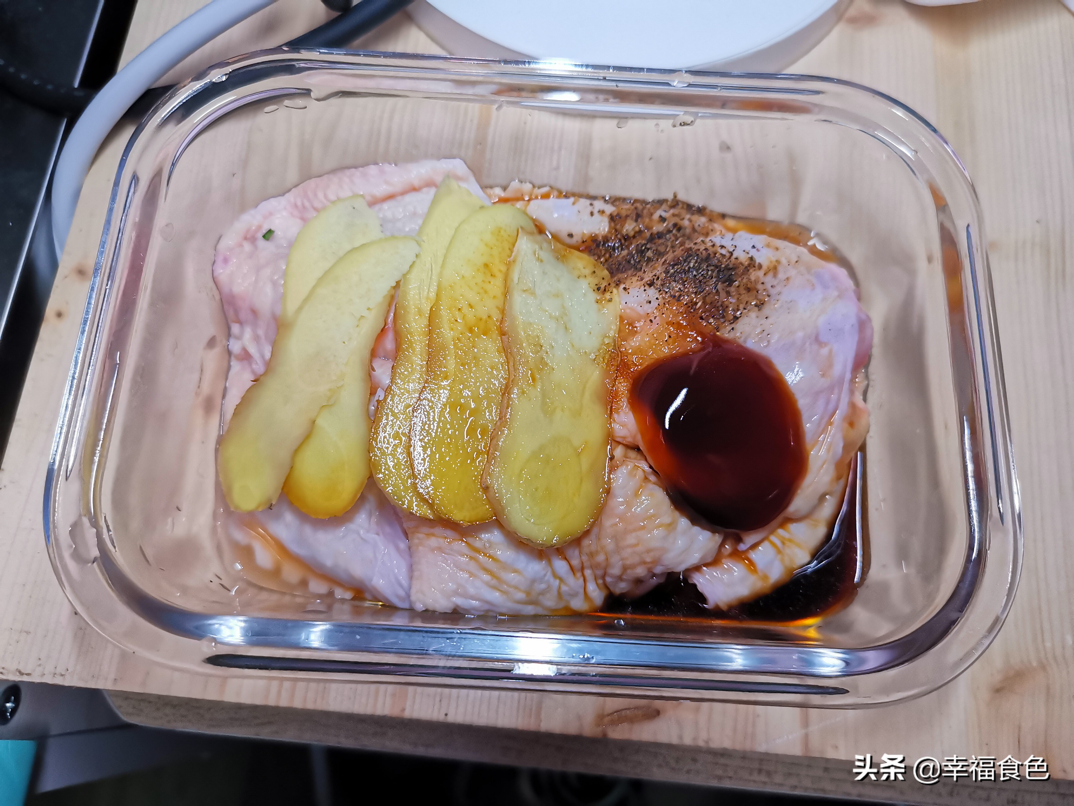 鸡翅包饭味道不错,鸡翅包饭外酥里嫩超好吃