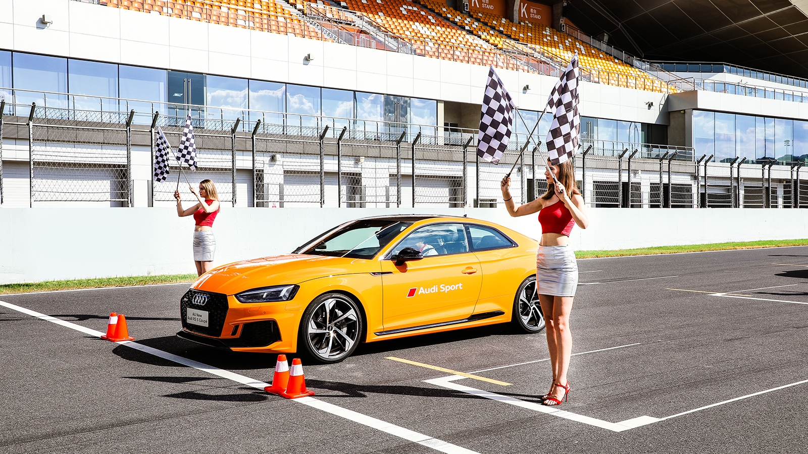 奥迪≠推头王！四驱或许真的挺香