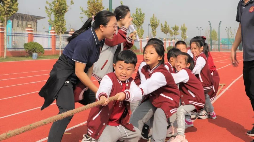 趣味运动会团结奋进,趣味运动会青春