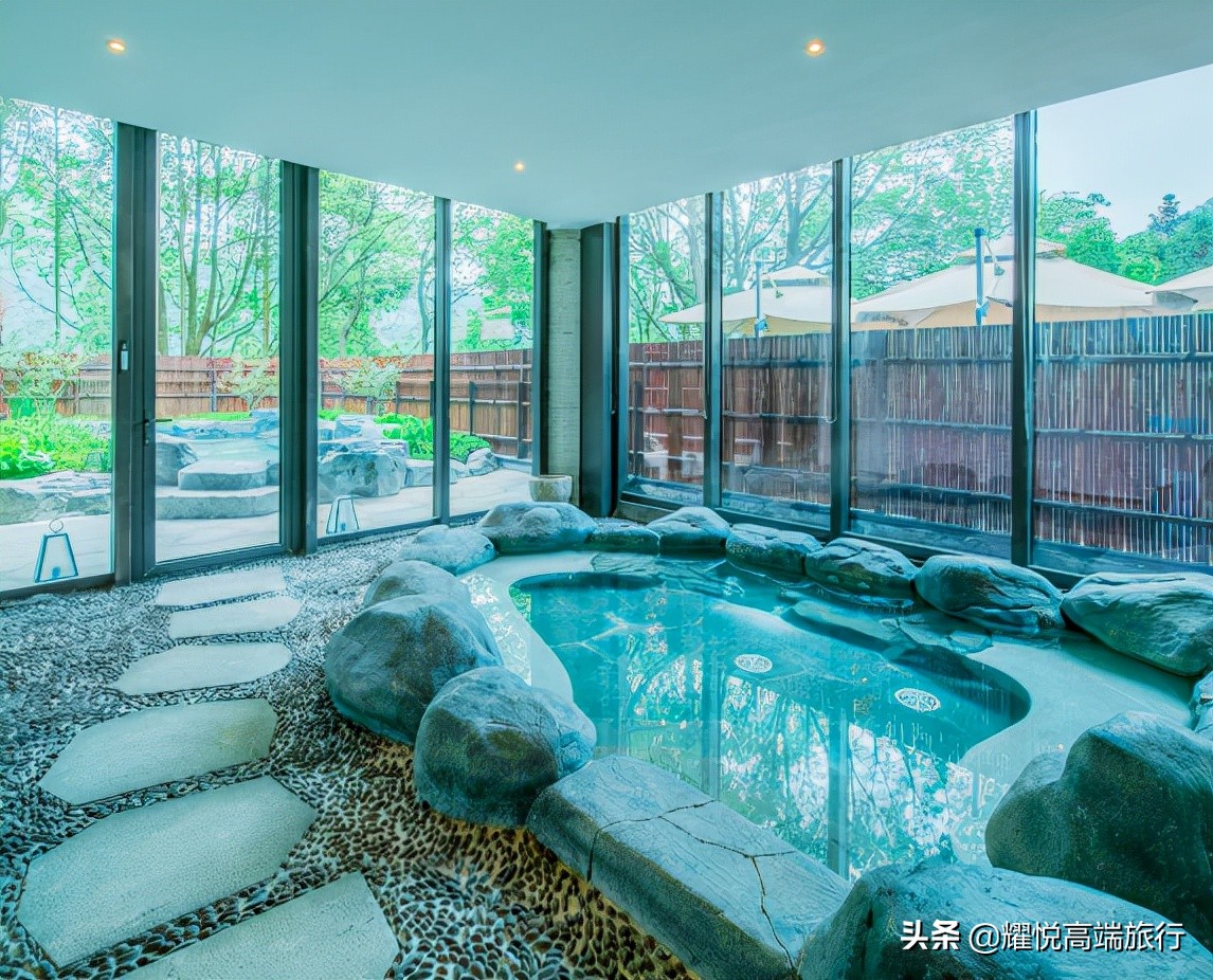 秋天去泡温泉能有多惬意,初秋适合去哪里泡温泉