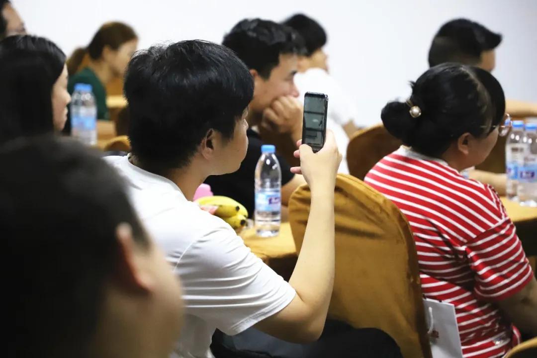 走近青峰，学习了解更多推广相关知识