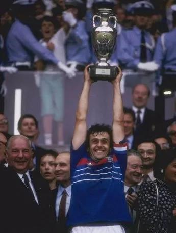 金球那些事儿：1983—85年，绿茵“拿破仑”普拉蒂尼制霸欧洲