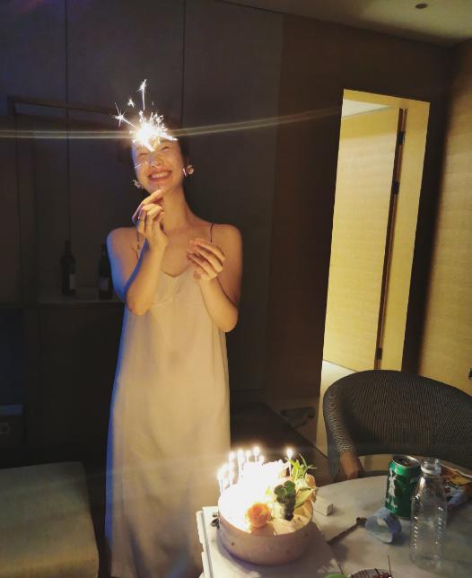 国内网红带货第一主播是谁,带货网红真实收入过亿