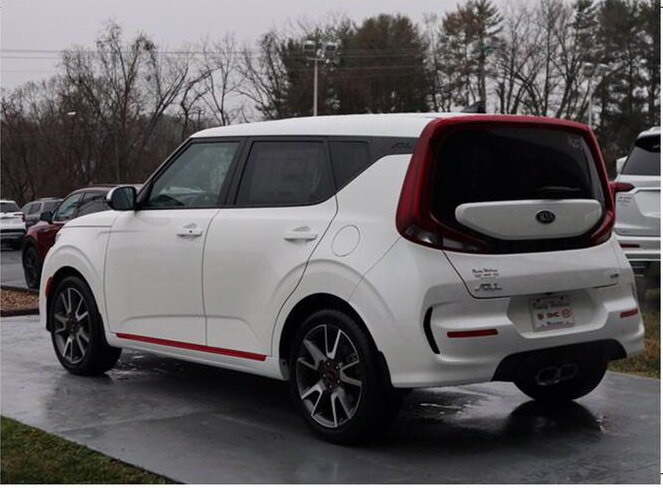 全新一代起亚秀尔手动挡,新一代起亚秀尔路试驾