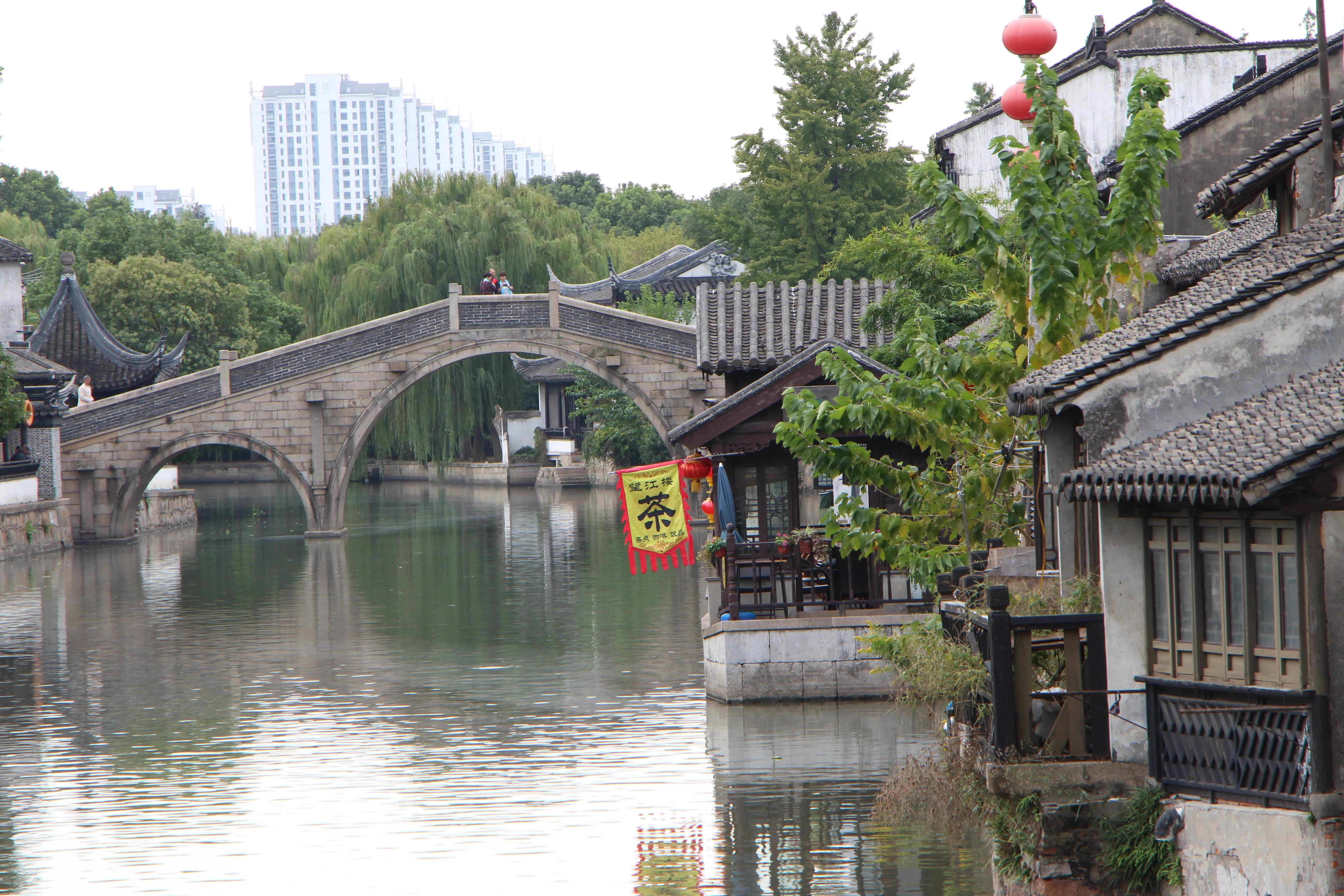 最新千灯古镇,感受千灯古镇清晨的静谧之美