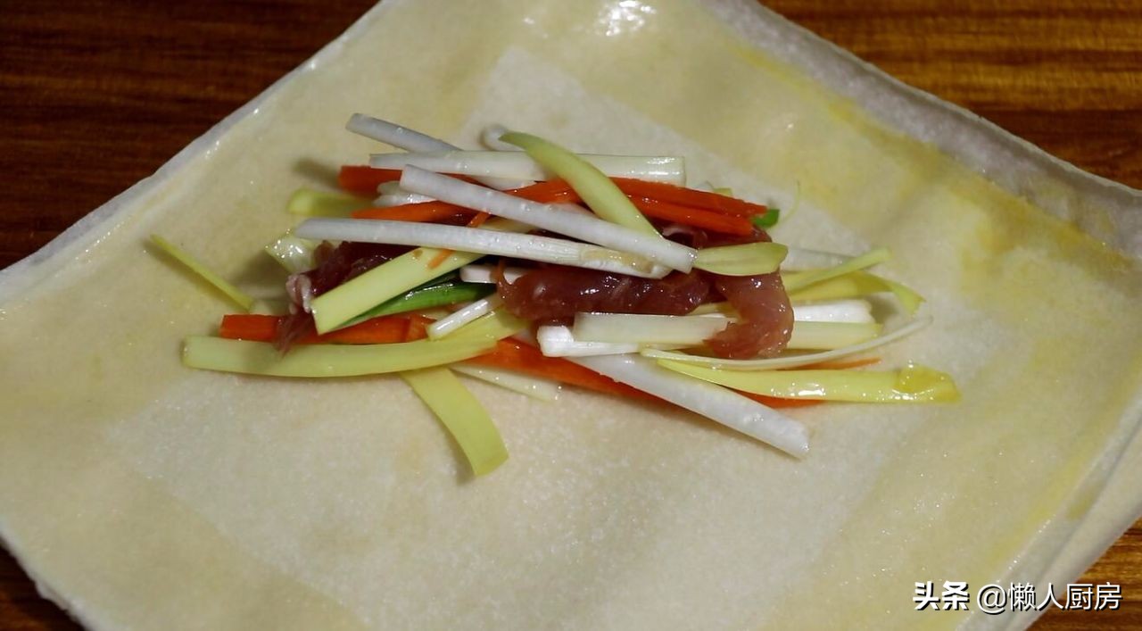 春天春卷的制作过程,春卷怎么吃好吃又简单
